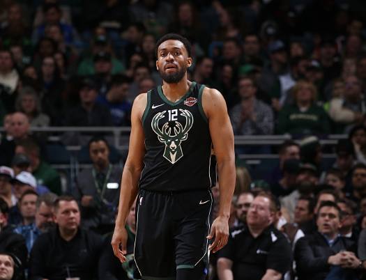 的弃牌条件 的弃牌条件